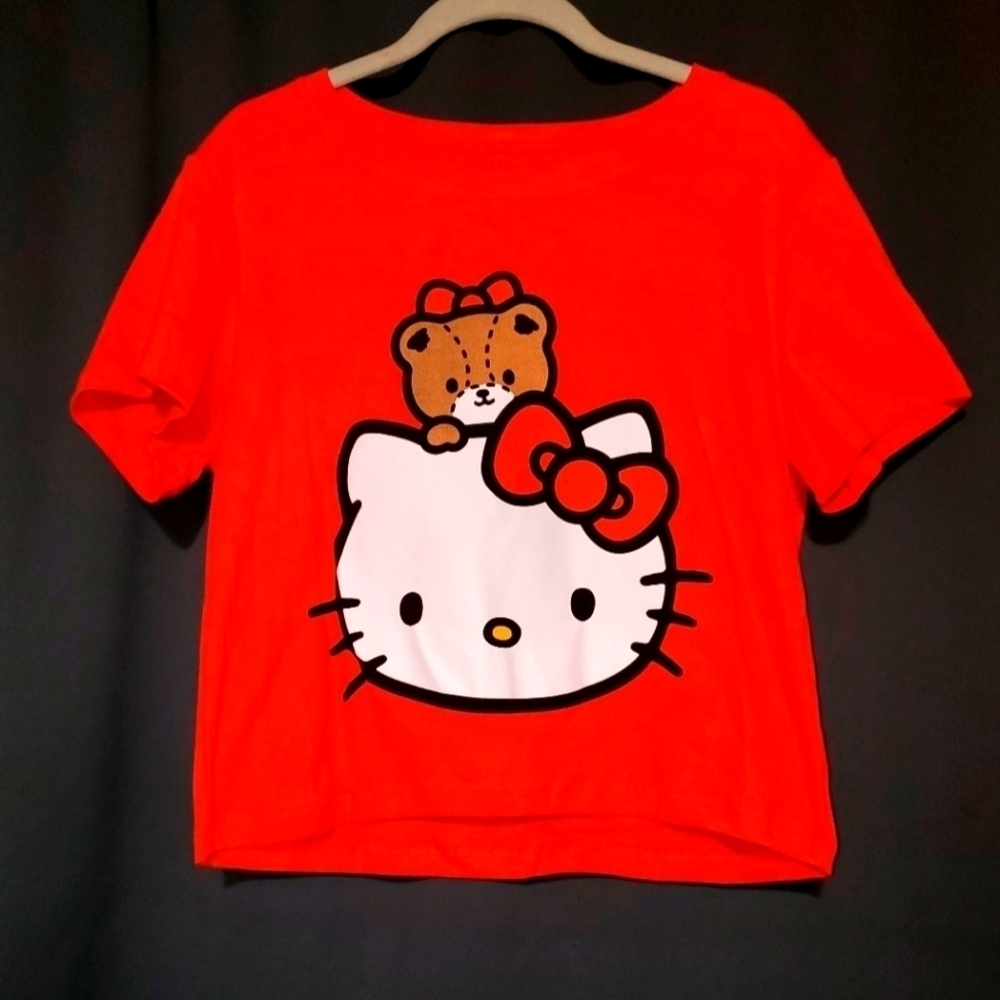 Hello Kitty & Bear Bow Crop T-Shirt NWOT Sz Large & X-Large
